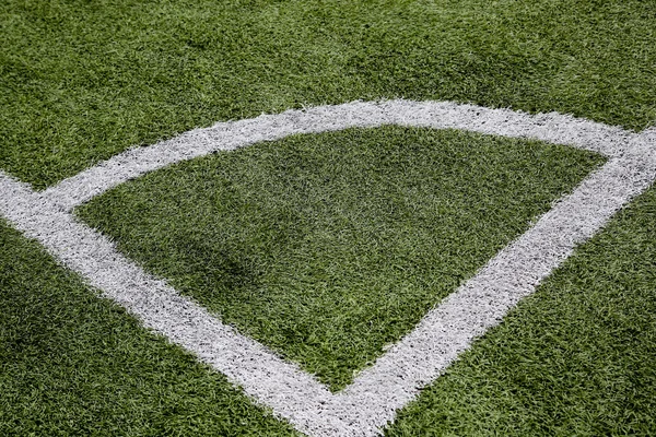 Esquina de fútbol con superficie artificial — Foto de Stock