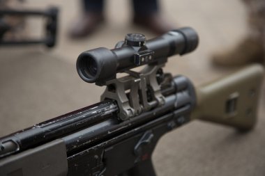 optik görüş eklemek tüfek için
