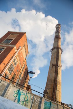 Termal istasyon duman. Ayaz (soğuk) gün