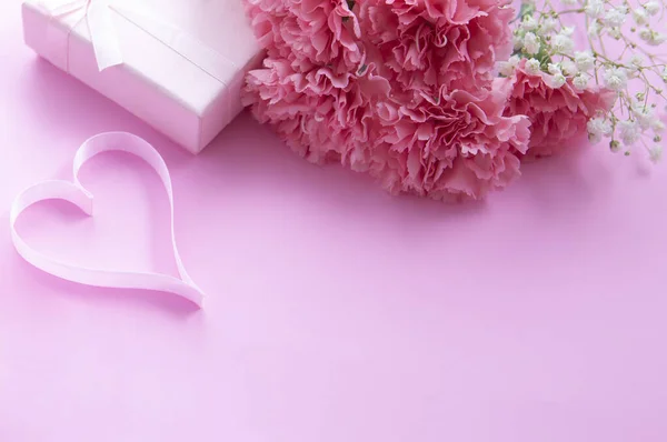 Красивый Букет Цветов Розовом Фоне — стоковое фото