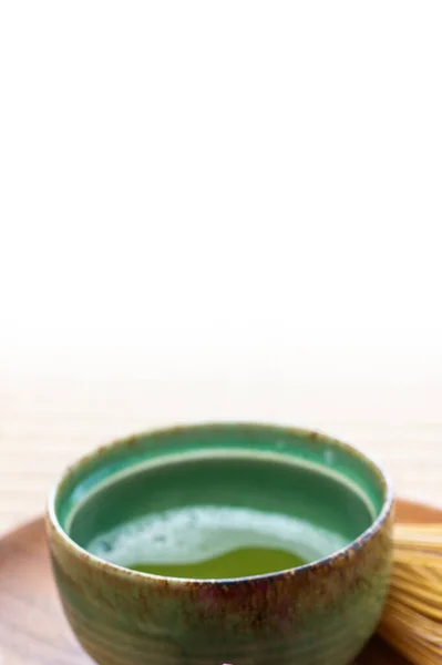 Tazza Matcha Verde Tavolo Legno — Foto Stock