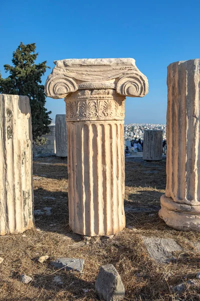Ruiny Starożytnej Greckiej Świątyni Kolumnami — Zdjęcie stockowe