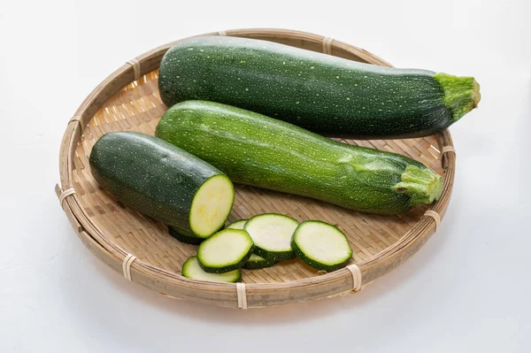 Fris Groen Courgette Witte Achtergrond — Stockfoto