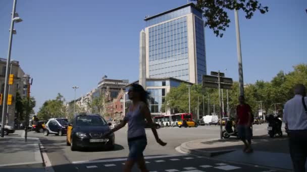 Barcelona stedelijke scène time-lapse. — Stockvideo