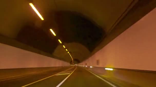 Autoroute Tunnel Caméra de rage Voiture à grande vitesse 