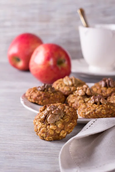 Galletas de avena con nueces — Foto de Stock