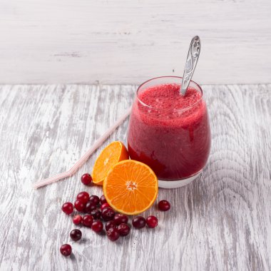Smoothies kızılcık ve mandalina