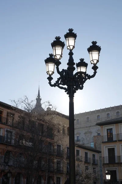 Oude Lantaarnpaal Straten Van Toledo Spanje — Stockfoto