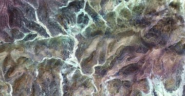  ABD, ABD 'de havadan gelen yardım çizimlerinin soyut fotoğrafçılığı: Soyut doğalcılık, mecazdan mecazî resme,  