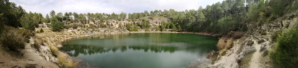 Panoramiczne Zdjęcie Geologicznych Strumieni Wodą Zwanych Lagunami Prowincji Cuenca Castilla — Zdjęcie stockowe