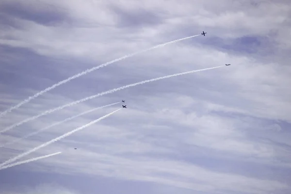 Aviones Realizando Una Exhibición Aérea Acrobática Patrulla Águila Base San — Foto de Stock