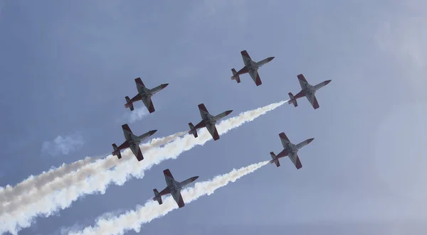 Aviones Realizando Una Exhibición Aérea Acrobática Patrulla Águila Base San — Foto de Stock