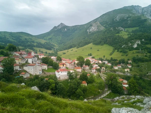 Foto Van Stad Sotres Beroemd Cabrales Kaas Picos Europa Asturias — Stockfoto