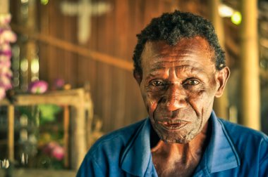 Papua Yeni Gine'deki göz mans