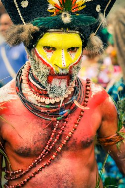 Papua Yeni Gine poz