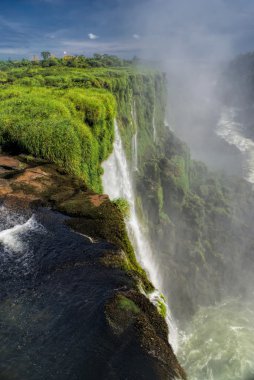 Iguazu Şelaleleri