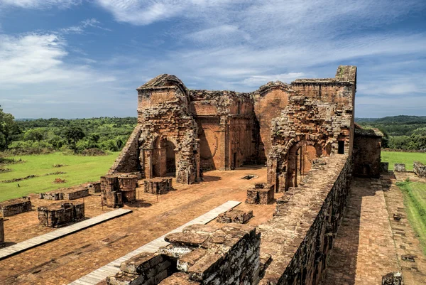 Encarnacion a jezuita ruiny v Paraguayi — Stock fotografie