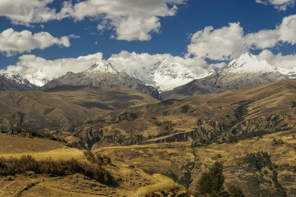 Cordillera Negra Perussa — kuvapankkivalokuva