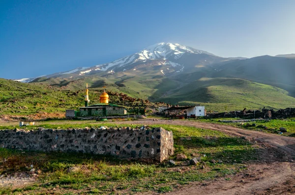 Damavand v Íránu — Stock fotografie