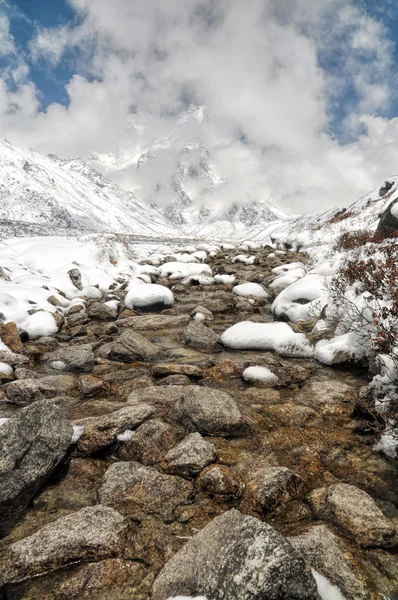 Himalaya in der nähe von kanchenjunga — Stockfoto