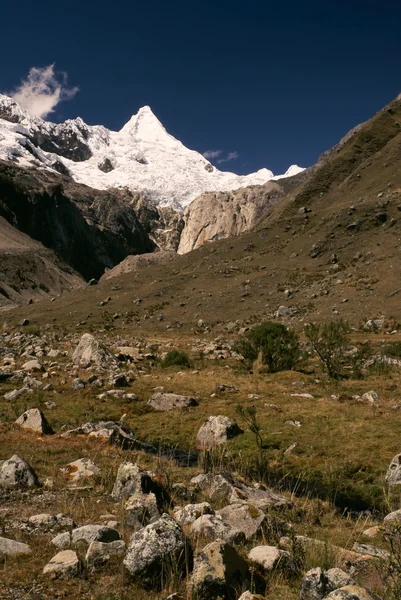 Alpamayo — Fotografia de Stock