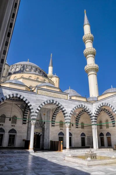 Mešita v Turkmenistánu — Stock fotografie