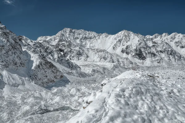 Himalaya in der nähe von kanchenjunga — Stockfoto