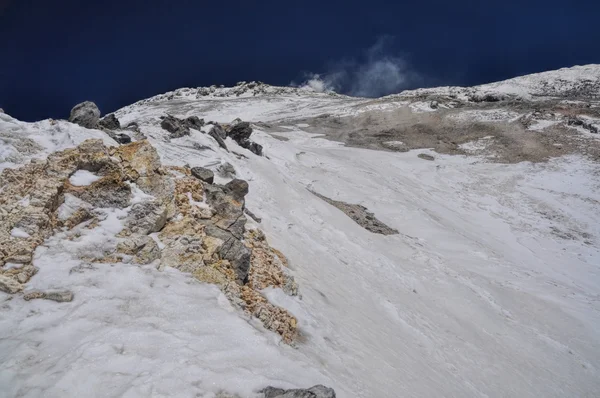 Damavand w Iranie — Zdjęcie stockowe