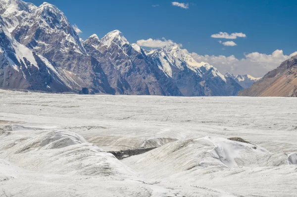 Glacier in Kyrgyzstan — Stock Photo, Image