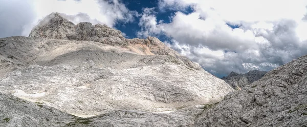 Triglav in den julischen alpen — Stockfoto