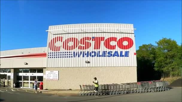 Costco Warehouse Storefront — Stock Video