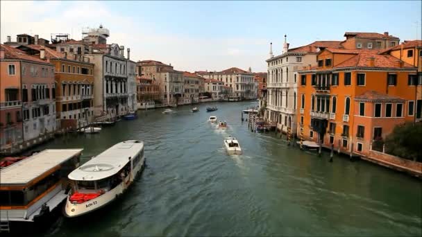 Barcos do Grande Canal — Vídeo de Stock