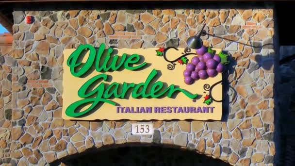 Restaurant Olivengarten — Stockvideo