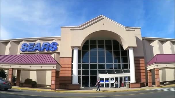 Sears skyltfönster och driva upp — Stockvideo
