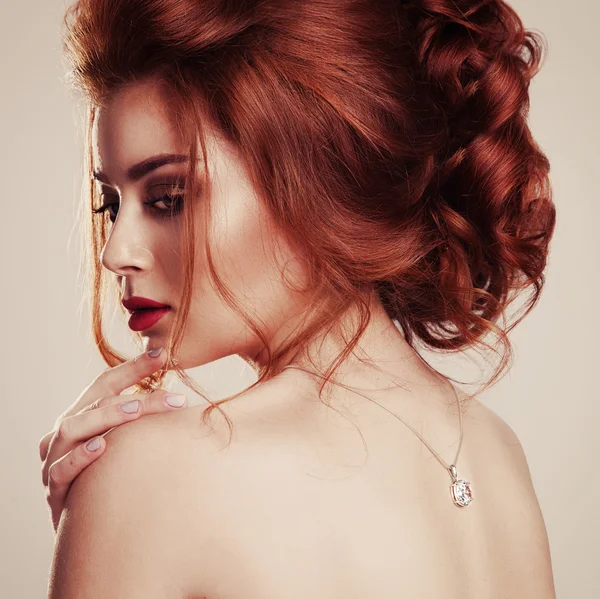 Vintage portrait of elegant beautiful red haired woman with even — Stock Photo, Image