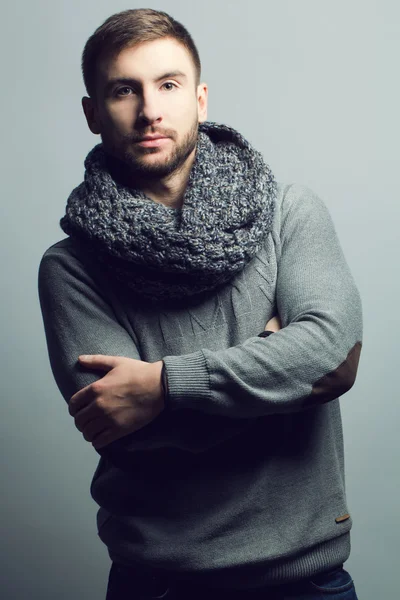Fashion portrait of handsome young man in trendy casual sweater — Stock Photo, Image