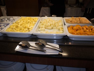 4 yıldızlı otel büfe Nerja Andalucia İspanya gıda