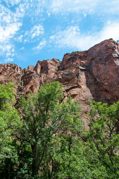 Cañón Zion Utah Cuenta Con Torres Monolitos Que Sugieren Una — Foto de Stock