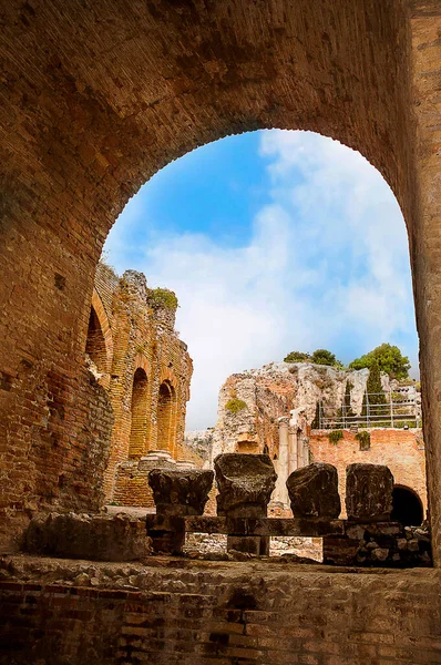 Monumento Más Notable Que Queda Taormina Antiguo Teatro Griego Que —  Fotos de Stock