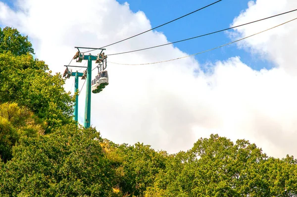 Sky safari cable car taronga zoo cable car sydney australia Stock