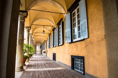 Cenova 'daki Villa de Principe' de. Doria-Pamphili Hanesi 'nin bahçesi. Cenevizli soylu Romalı bir aile. Efsaneye göre Doria ailesinin kökeni 11. yüzyılın başlarına dayanır., 