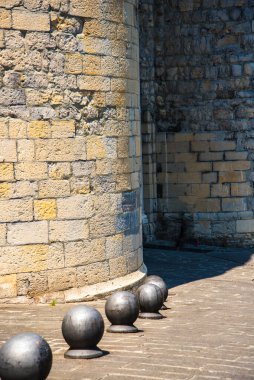 Cenova İtalya 'daki 17. yüzyıl Şehir Duvarları' nın giriş kapısı.