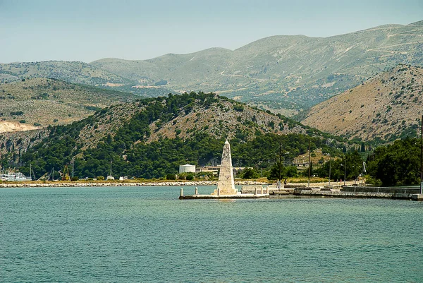 Drapaniho Památka Městě Argostoli Hlavním Městě Kefalonie Která Byla Srovnána — Stock fotografie