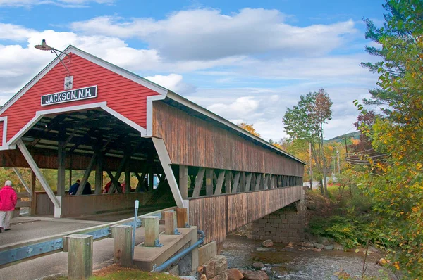 Smekmånad Bridge Trätäckt Bro Över Ellis River Jackson New Hampshire — Stockfoto