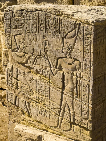 룩소르 Luxor Temple 룩소르 위치한 이집트의 단지로 기원전 1400 세워졌다 — 스톡 사진