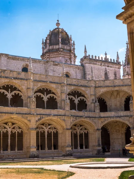 Cloister Jeronimos Monastery Lisbon Portugal Jeronimos Monastery Dedicated Santa Maria — Stock Photo, Image