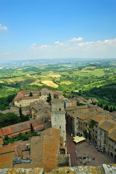 Na średniowieczne wieże miasta san gimignano w Toskanii, Wlochy — Zdjęcie stockowe