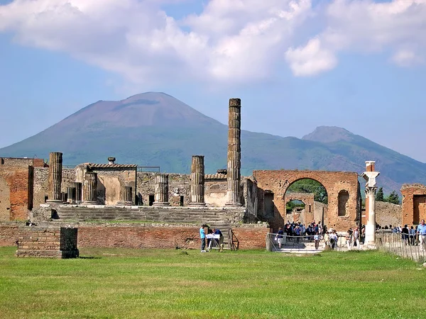 İtalya harap şehir Pompei