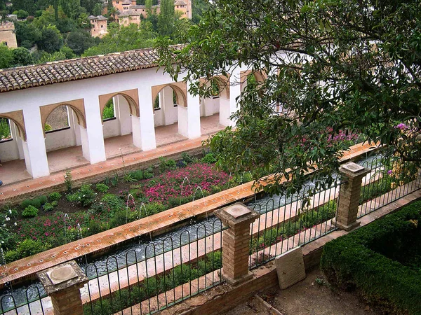 The Gardens of the Summer Palace of the Alhambra in Granada Spain — Stock Photo, Image