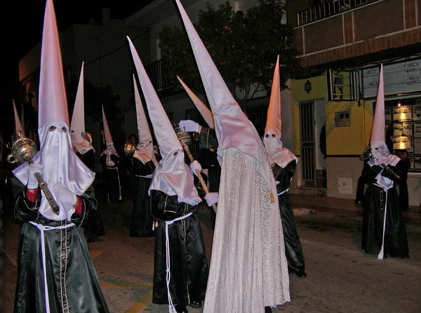 Pasen processies aan de costa del sol Spanje — Stockfoto